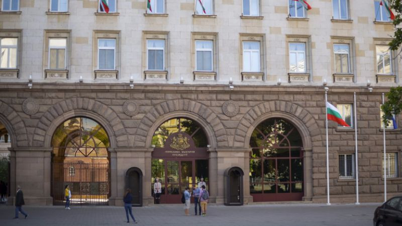 Консултациите при президента продължават в сряда с БСП и ИТН